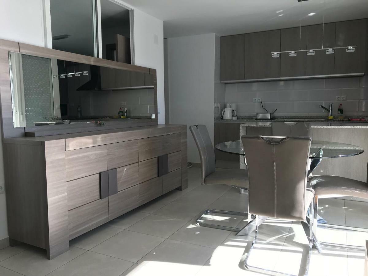 Apartament First Line Alicante